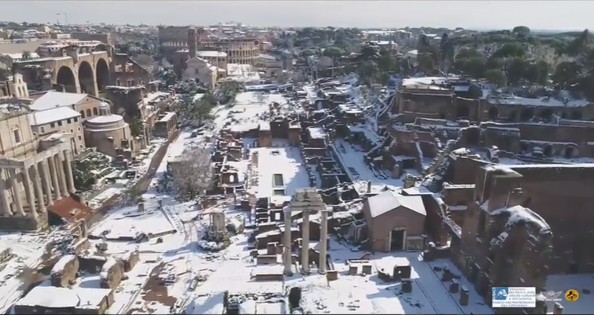 Roma La Neve Al Parco Archeologico Del Colosseo Riprese Aeree A Cura Di Asso Onlus Le Muse News